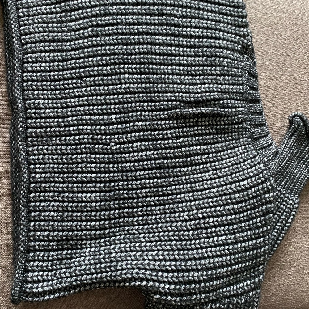 Cropped sweater - Picture 3 of 5